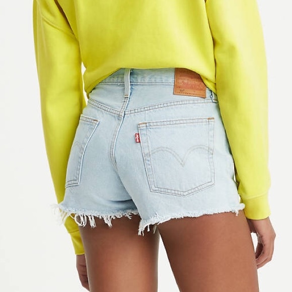 Levi's Pants - NWT Levi’s Premium 501 Light Wash Shorts